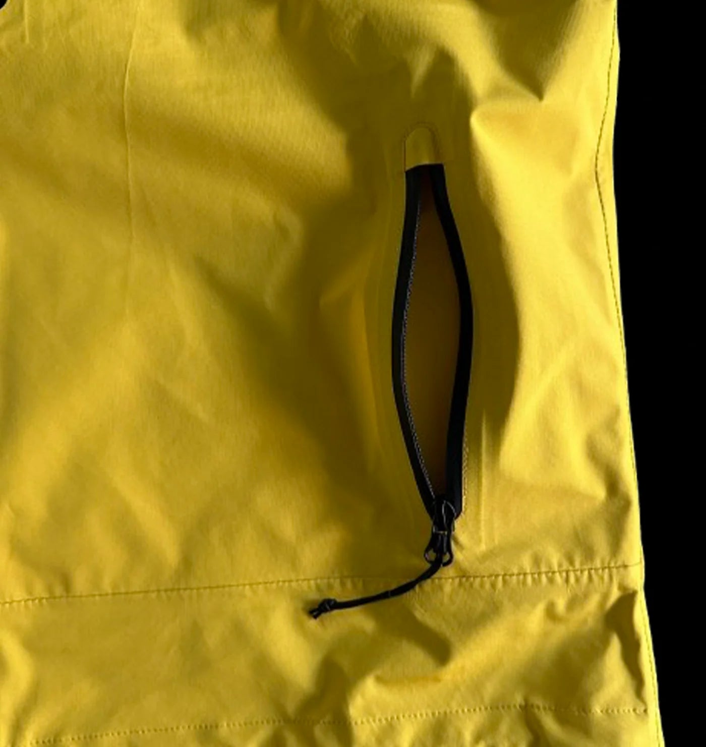 CORTEIZ ELITEWORK WATERPROOF SHELL JACKET (YELLOW)