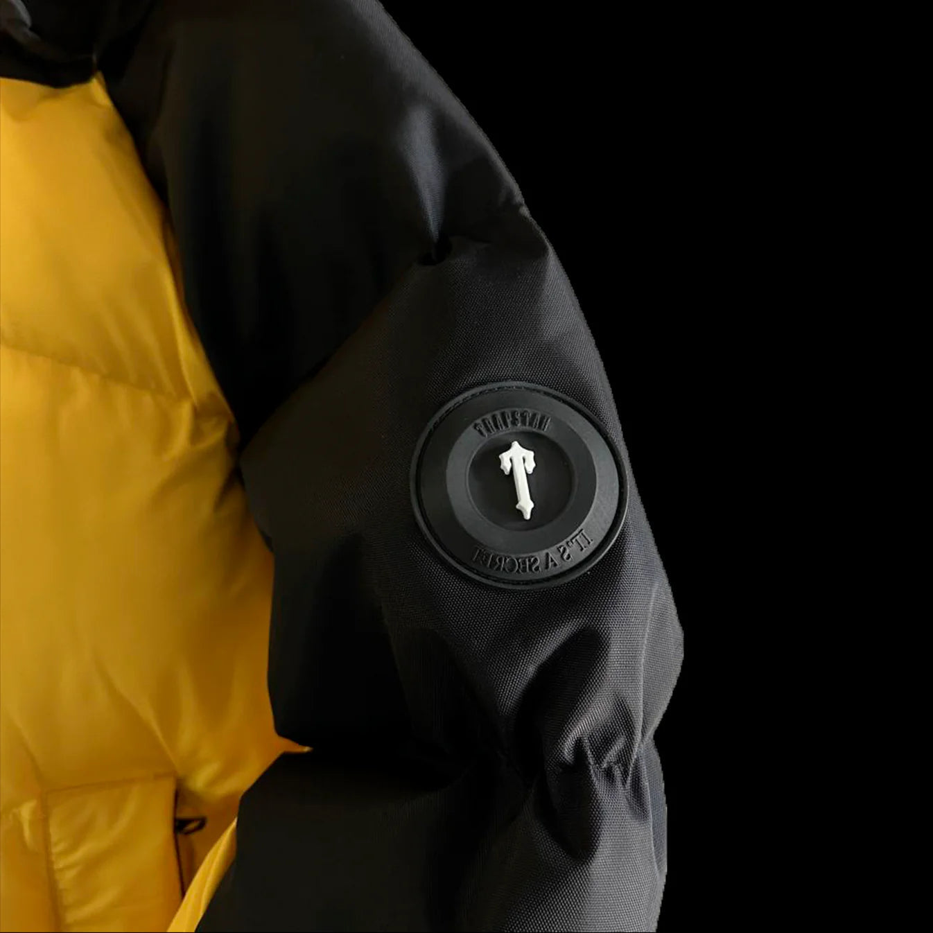 TRAPSTAR IRONGATE ARCH PUFFER AW23 (YELLOW/BLACK)