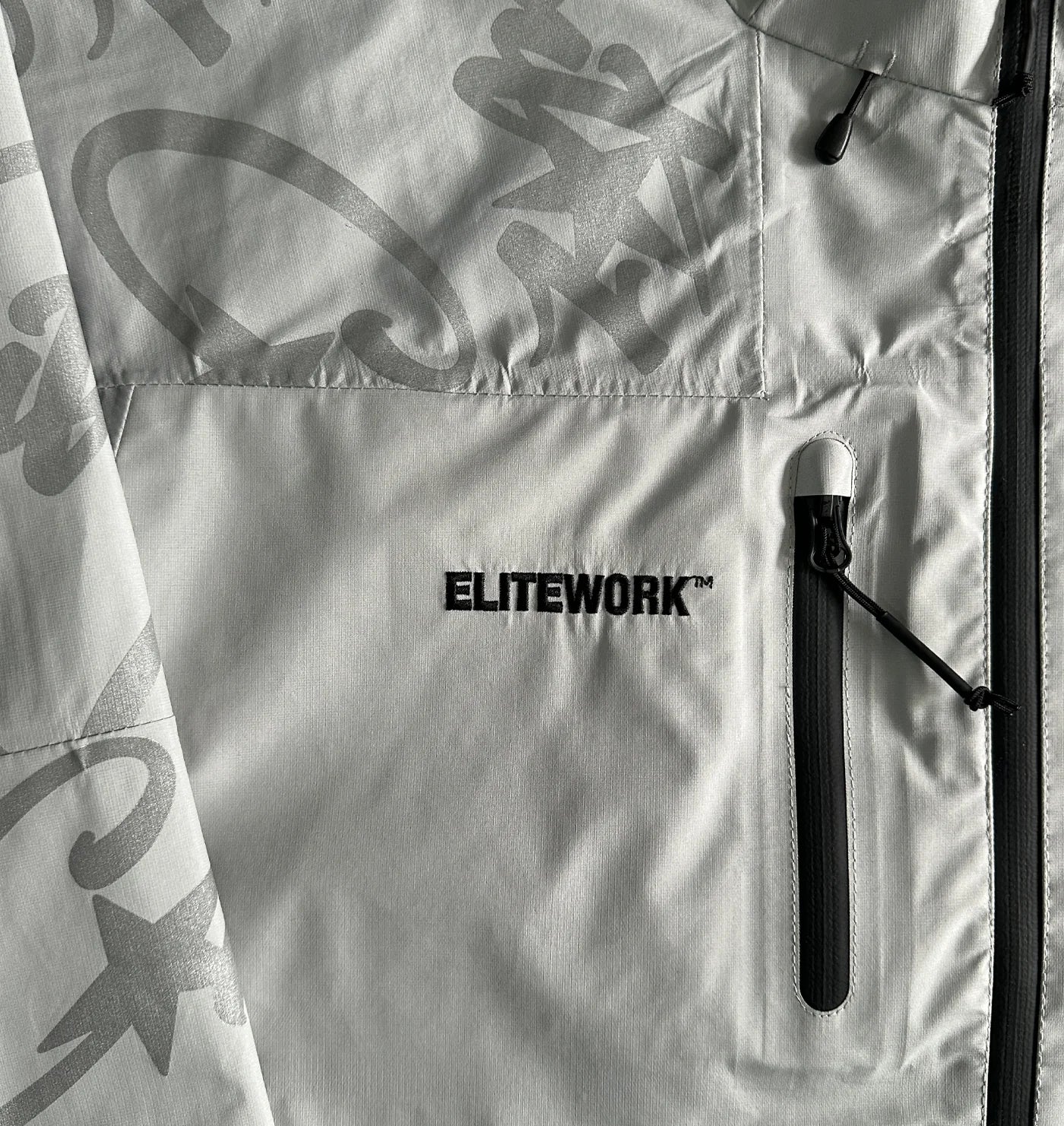 CORTEIZ ELITEWORK WATERPROOF SHELL JACKET (PLATINUM)