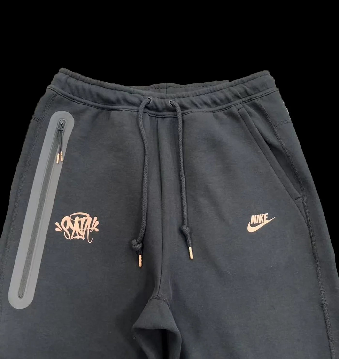 CENTRAL CEE X NIKE TECH FLEECE SET-(SYNA WORLD)